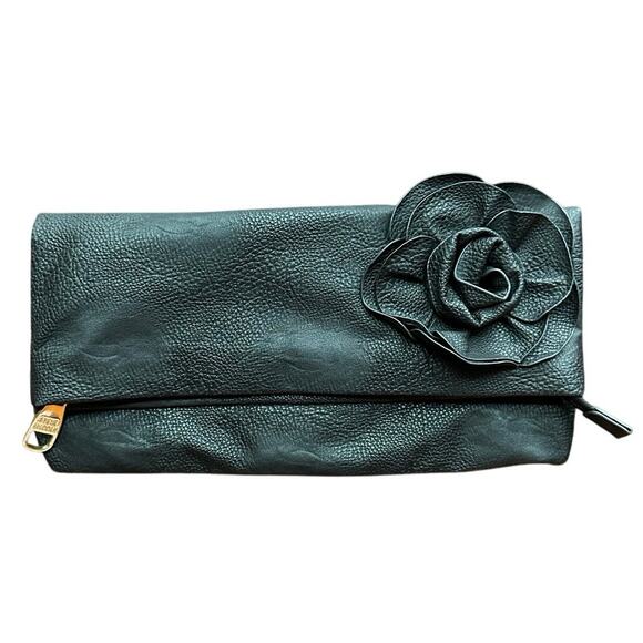 Steve Madden Rose Foldover Magnetic Zip Up Clutch Purse Black Faux Leather EUC! - Picture 1 of 8